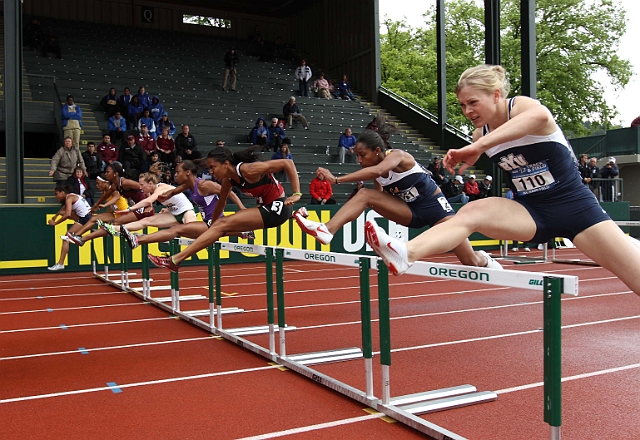 2011NCAA WestFri-002.JPG - 2011 NCAA West Preliminary Track and Field, May 26-28, Hayward Field, Eugene, OR.